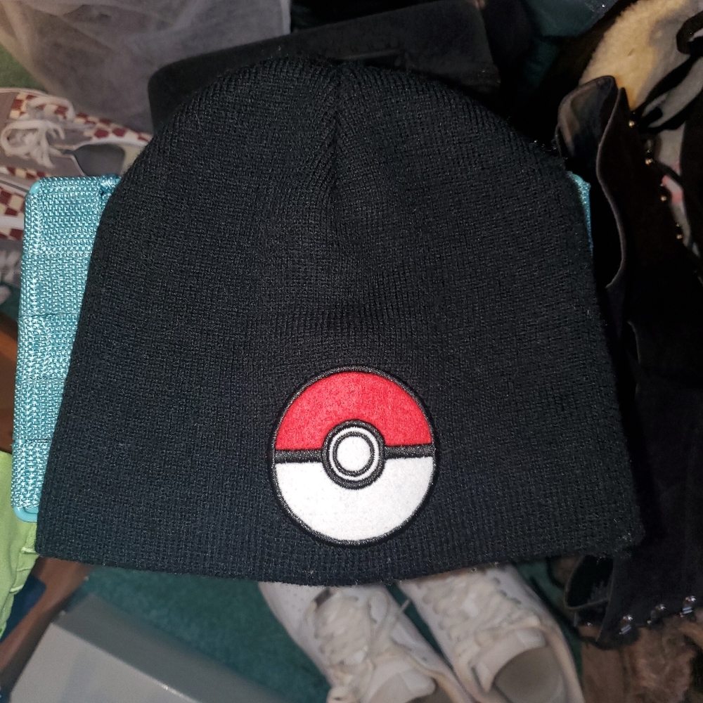 Pokémon Beenie Black